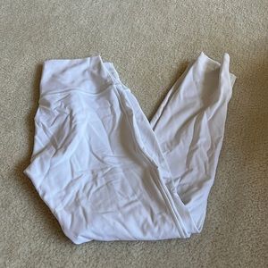 White lulu leggings